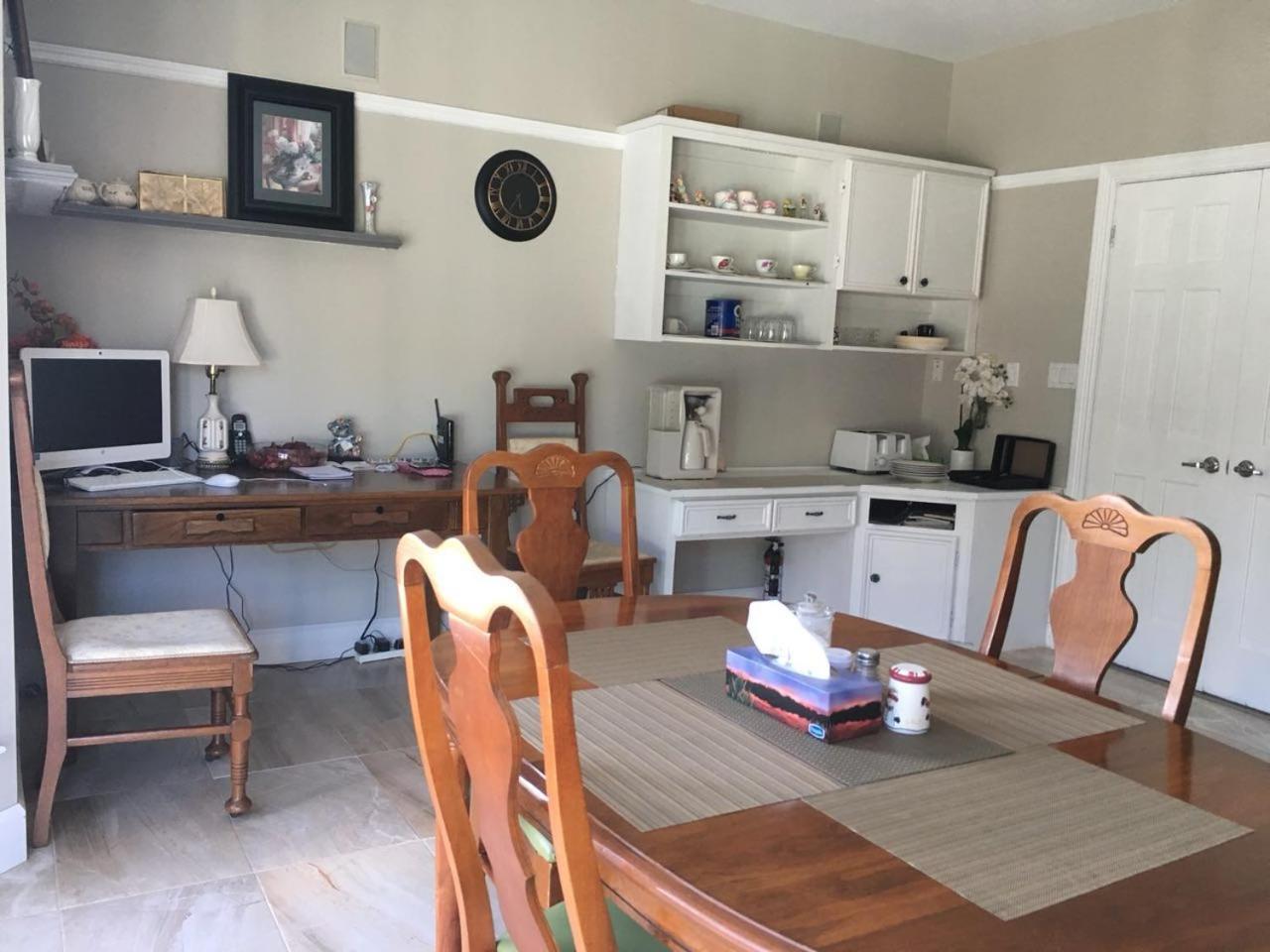 Stratford Seaview White House B&B 외부 사진